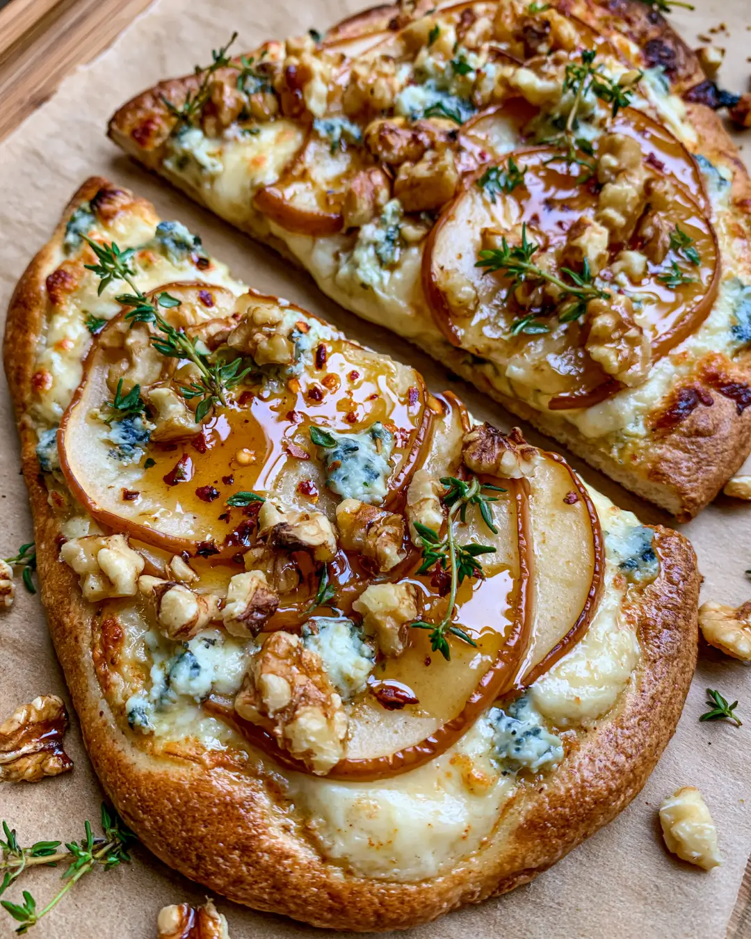 Pear, Gorgonzola & Walnut Flatbread